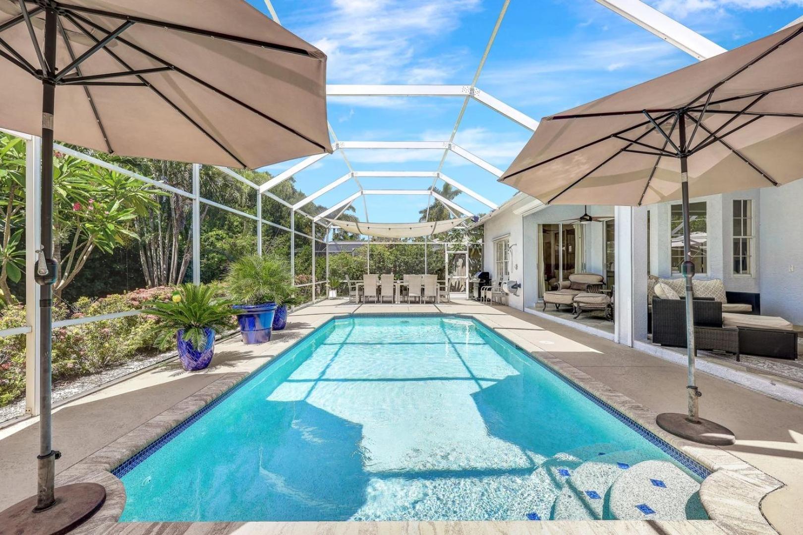 Lux Family 3 Bedroom With Pool Villa Walk To Beach And Mercato North North Naples 外观 照片