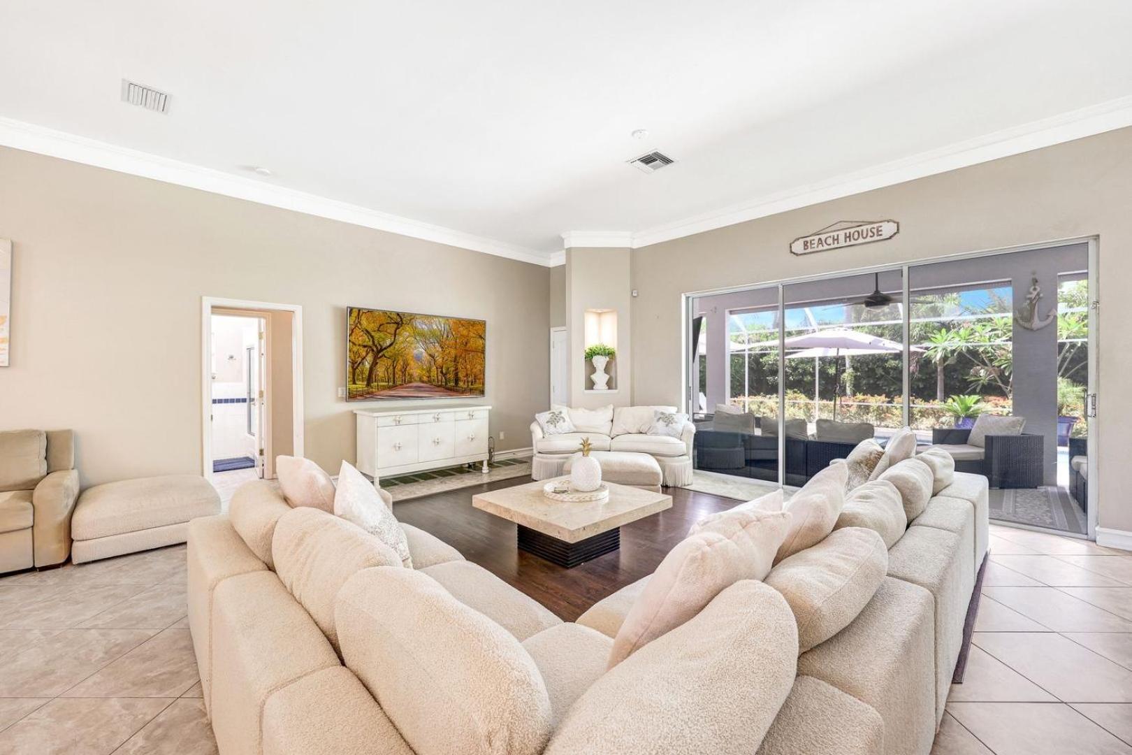 Lux Family 3 Bedroom With Pool Villa Walk To Beach And Mercato North North Naples 外观 照片