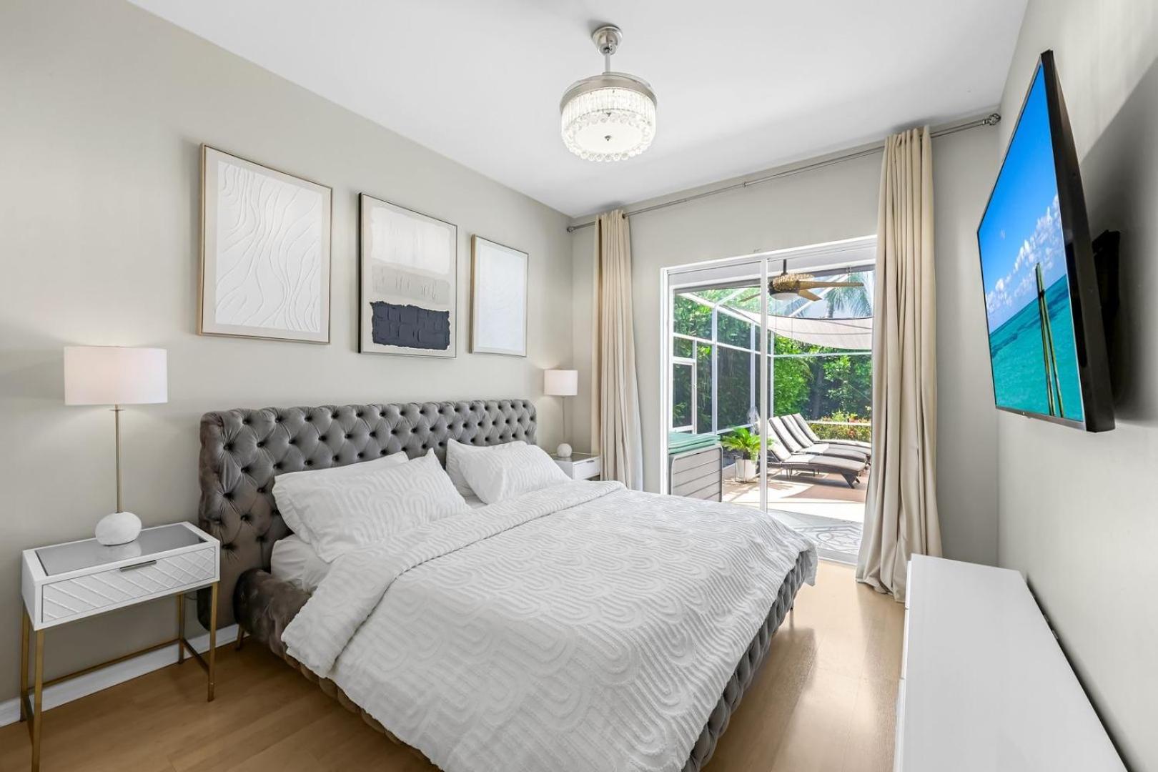 Lux Family 3 Bedroom With Pool Villa Walk To Beach And Mercato North North Naples 外观 照片