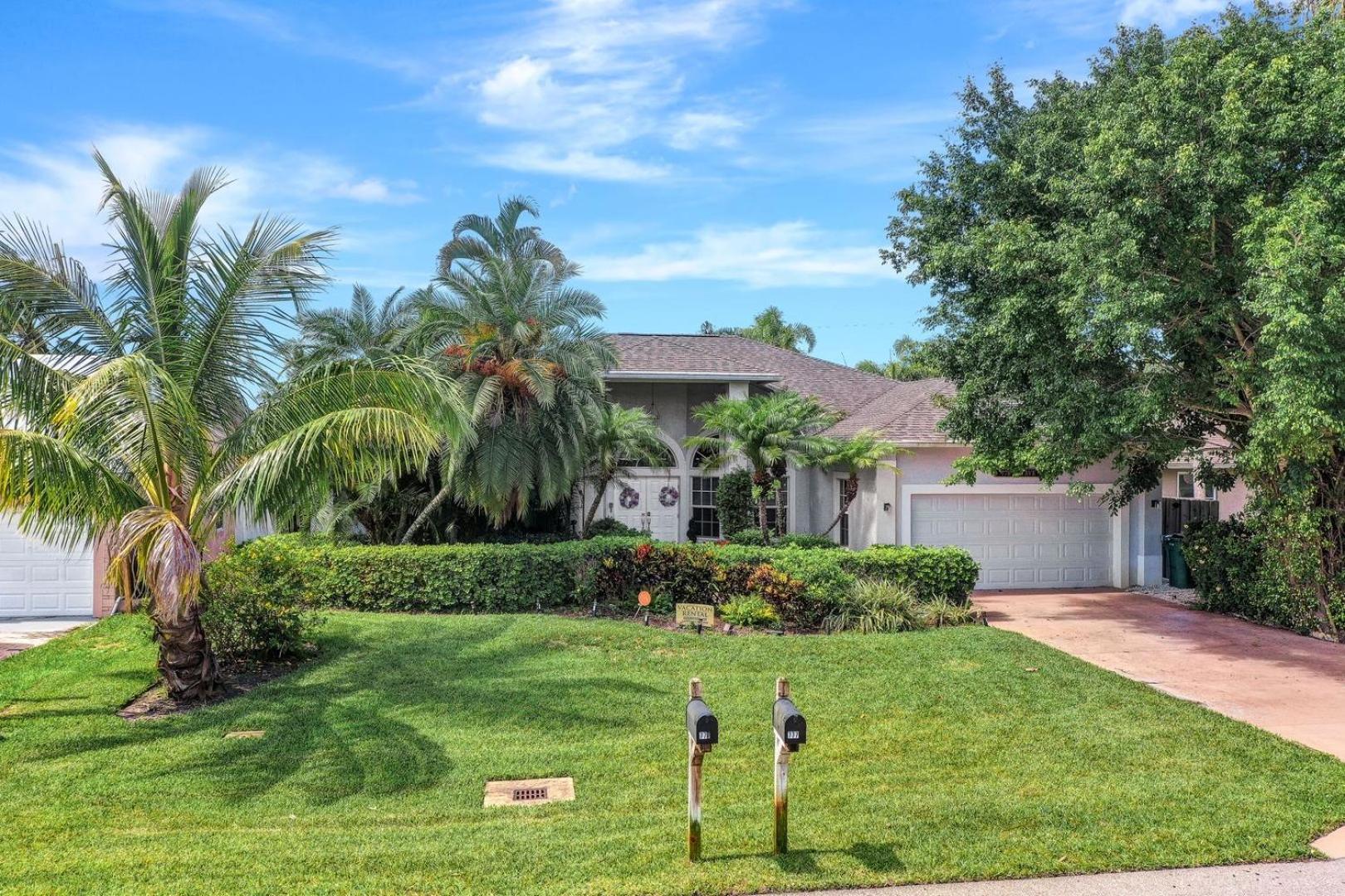 Lux Family 3 Bedroom With Pool Villa Walk To Beach And Mercato North North Naples 外观 照片